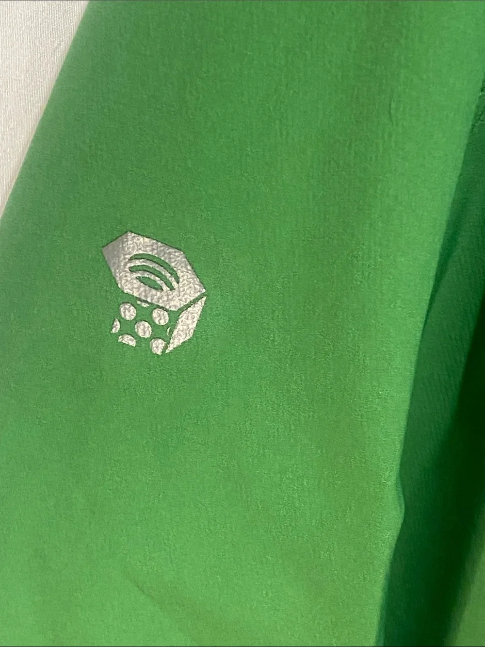Mountain Hardwear Men's Hooded Lightweight Softshell Jacket in Bright Green